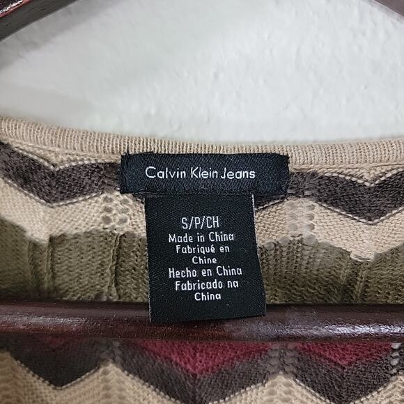 Calvin Klein Women’s Small Chevron Knit Sweater Top Y2K Style Short Sleeve - Picture 3 of 7